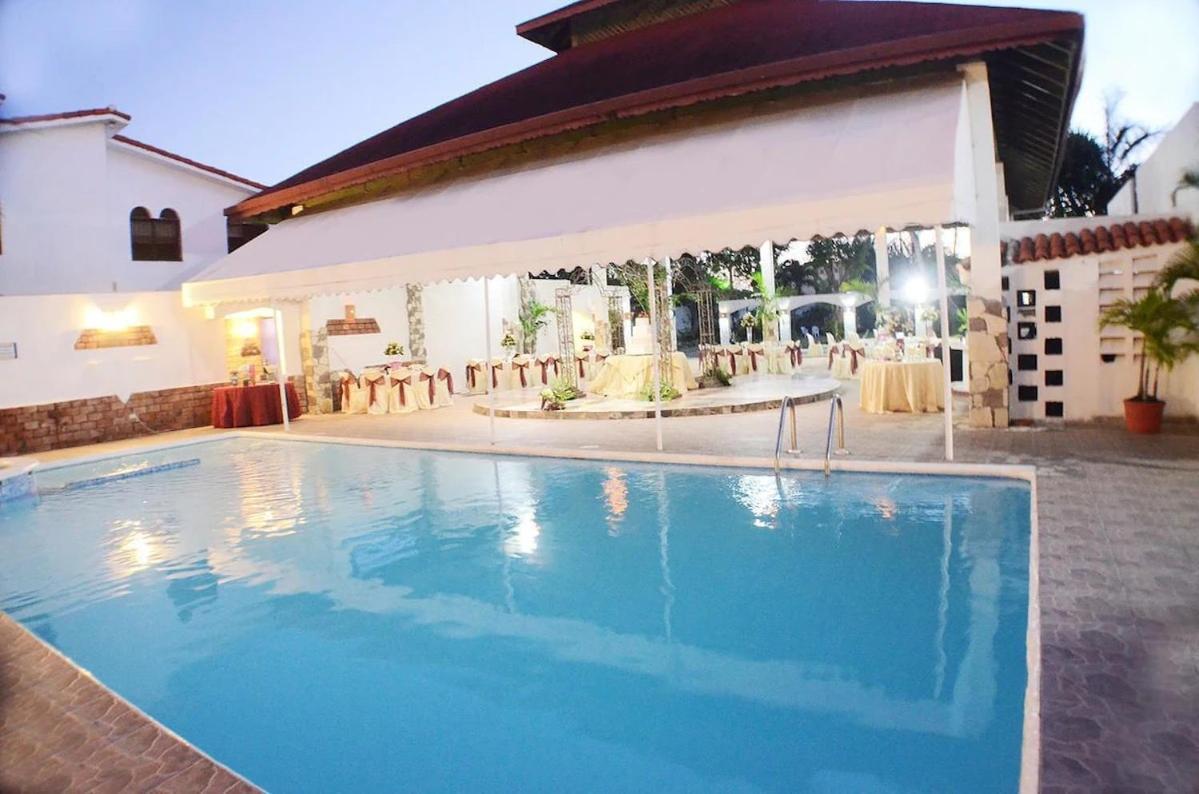 Hotel Tropicana Santo Domingo La Viva Bagian luar foto